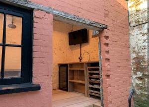 Ferry Lane Cottage