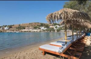 SYROS DREAMY MAISONETTE 50 METERS FROM SANDY BEACH Syros Greece