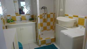 Appartements Etoile de Mer - Appt 3 ch 2 sdb a 150m d'une plage de sable fin hyper equipe & Wifi : photos des chambres