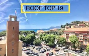 Roof Top 19 - 文蒂米利亚