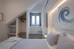 SALTY 2 Brand New 1 BD apartment in the heart of Naousa Paros Greece