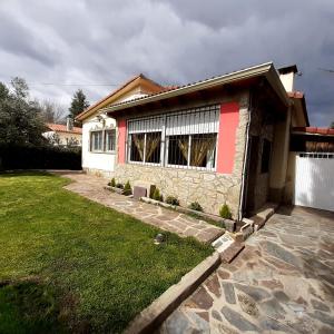 Accommodation in Pelayos de la Presa