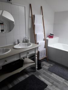 Maisons de vacances gite du montagnard : photos des chambres