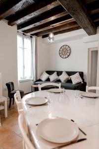 Appartements Au Bourg Neuf : photos des chambres