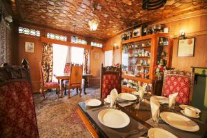 The Shelter Group of Houseboats & Tour organiser