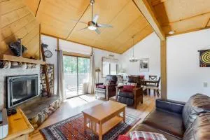 Sierra Swiss Chalet - Lakeshore