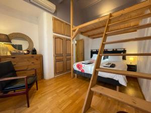 B&B / Chambres d'hotes Le calme de la garrigue : photos des chambres