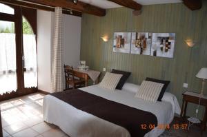 B&B / Chambres d'hotes A la Ferme de Kervihern : Petite Chambre Double