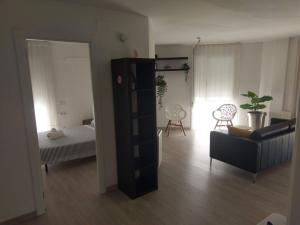 Luxury Apartment Accommodation, next to beach & train station Calella