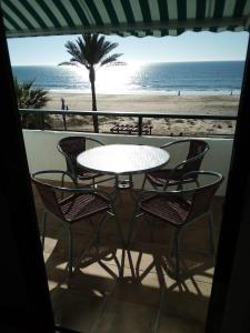 Primera linea de playa "Barrosamar"