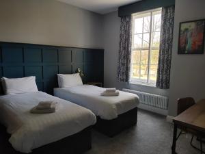 Superior Twin Room room in The Northwick Hotel