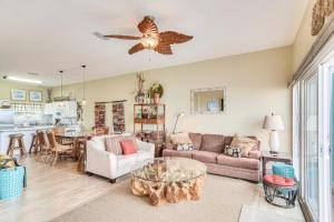 Seaside Pointe by Book That Condo