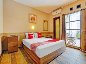 OYO 90293 Guest House Cigadung 9a