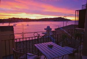 Appartements Sea View Apartment - Old Town Villefranche sur Mer : photos des chambres