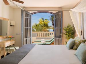 One-Bedroom Apartment Suite (2 Adults + 2 Children) room in Regency Country Club Apartments Suites