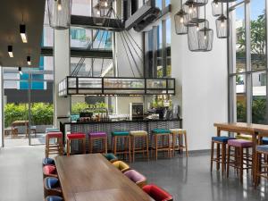 Wink Hotel Saigon Centre - 24hrs Lifestyle Stay