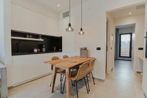 Elsa Modern Apartments