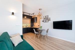Q4 APARTMENTS Catrina