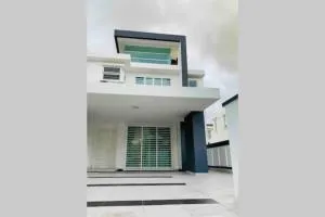 Tiara East Broga Homestay - Titi