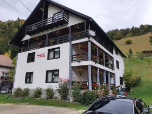 Pensiunea Cezar-Codrin