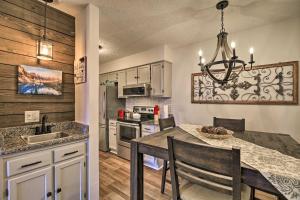 Deck and Grill Modern Sugar Mtn Escape!