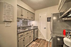 Deck and Grill Modern Sugar Mtn Escape!