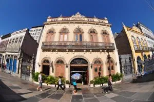 里亚索尔广场酒店 - 马里卡