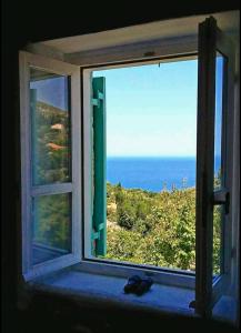 The House. Light & Stone. Kefalloniá Greece