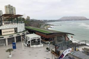 6 - Departamento de 2 dormitorios en area turistica de Miraflores