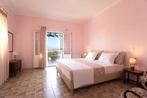 Seaview maisonette with 3 bedrooms in Paros Paros Greece