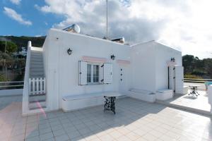 Seaview maisonette with 3 bedrooms in Paros Paros Greece