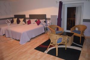 B&B / Chambres d'hotes Logis de Chezelles : photos des chambres