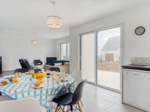 Maisons de vacances Holiday Home Villa Cote Sauvage by Interhome : photos des chambres