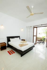 Hotel Neptune Bay unawatuna beach