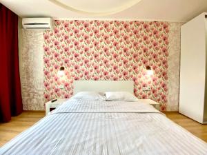 ApartPoltava Вишукані апартаменти, 2-ОКРЕМІ КІМНАТИ, квартира в НОВОМУ будинку, Банківський ЧЕК