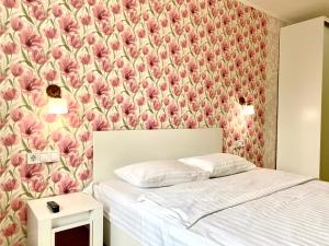 ApartPoltava Вишукані апартаменти, 2-ОКРЕМІ КІМНАТИ, квартира в НОВОМУ будинку, Банківський ЧЕК