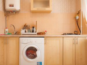 метро Лукянівська вул Довнар-Запольского 10