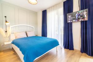 Green Shine Apartment, By Cohost