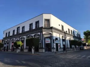 Hotel Plaza Iberia - Huautla de Jiménez