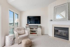 Villas at Beach Cove - 29086 Beach Cove Unit D2