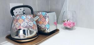 Secure, Self-catering Studio in Sunninghill, Sandton