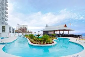 Holiday Inn Express & Suites Panama City Beach - Beachfront by IHG