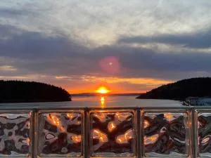 Anacortes Paradise Vacation Rental with Water Views! - Islandale