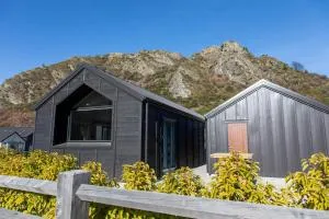 New Arrowtown Home, Complete comfort - Upper Shotover