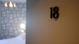 Hotels Logis Saint Louis : photos des chambres