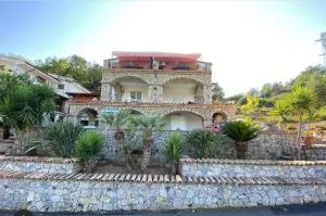 Ruben holiday - Centola