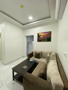 شقق بيتي الفاخر للشقق للمخدومة Bayti Al Fakher Serviced Apartments