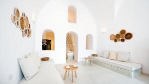 Iriana Suites Santorini Greece