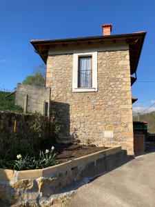 Casa Elena Cangas de Onis con WiFi y parking gratuito