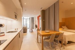 Apartamentos Málaga Premium - Calle Granada